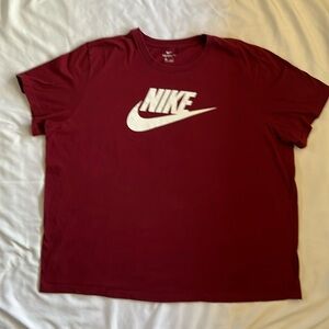 Nike Men's Maroon Short Sleeve Tee with White Logo